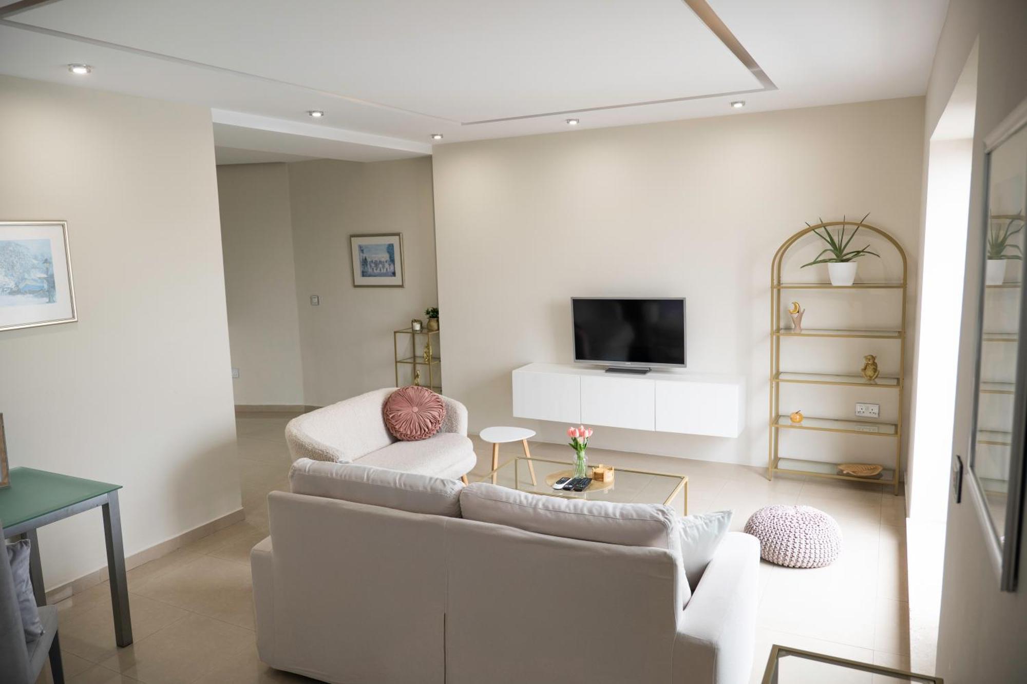 Golden Harbour - 2 Bedrooms, 2 Bathrooms Gzira Exterior photo